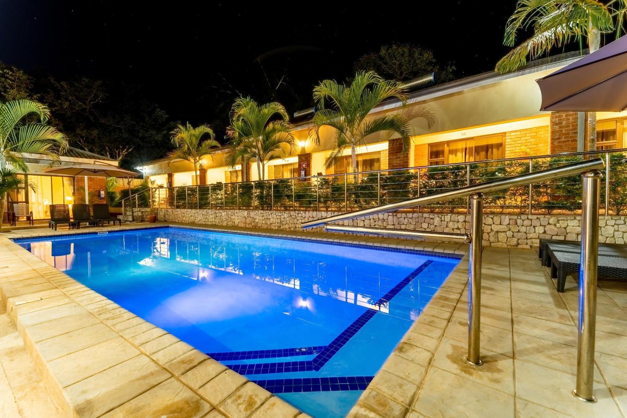 The Shrub Lodge Air Terjun Victoria Bagian luar foto
